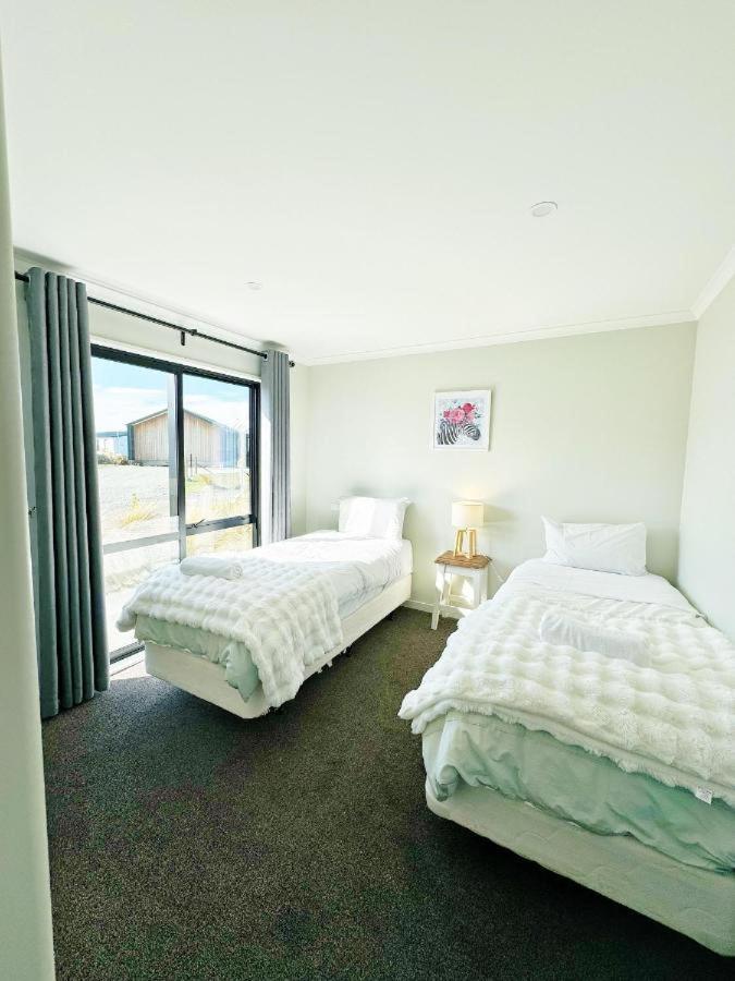 April Apartments Lake Tekapo Exteriör bild
